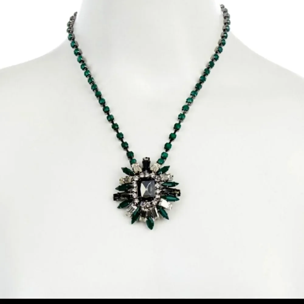 T & J DESIGNS Necklace 18k Gold Plated‎ Cream Smoke and Crystal Brooch NWT - Picture 3 of 4